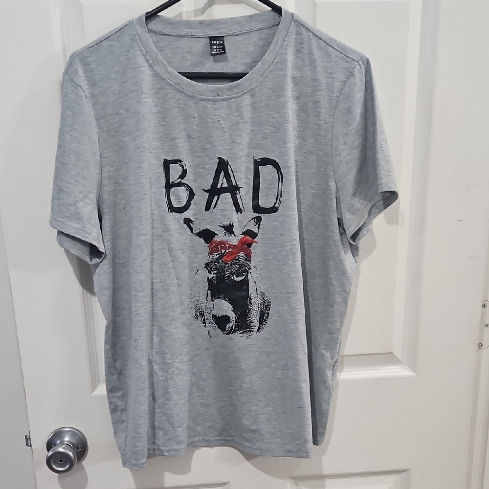 SHEIN Womens Gray BAD Donkey Graphic T‎ Shirt XL Red Bandana Funny Casual Tee